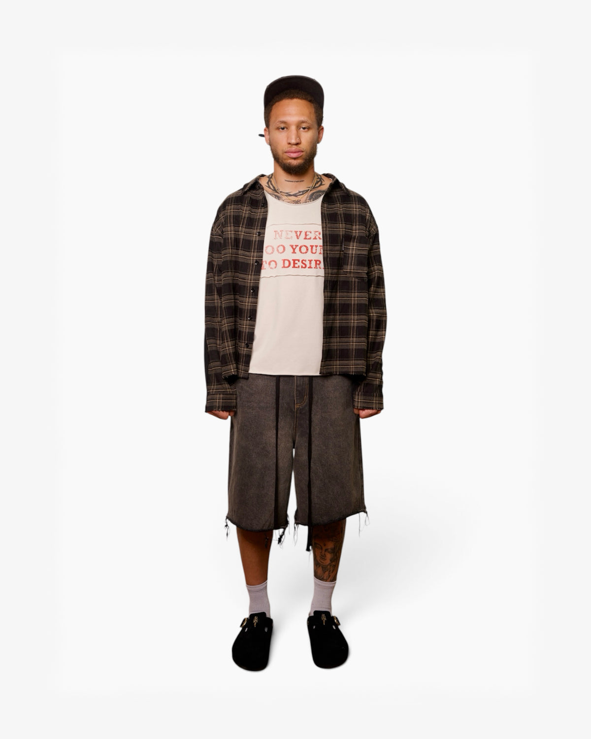 182 Shorts (Half Washed Black)