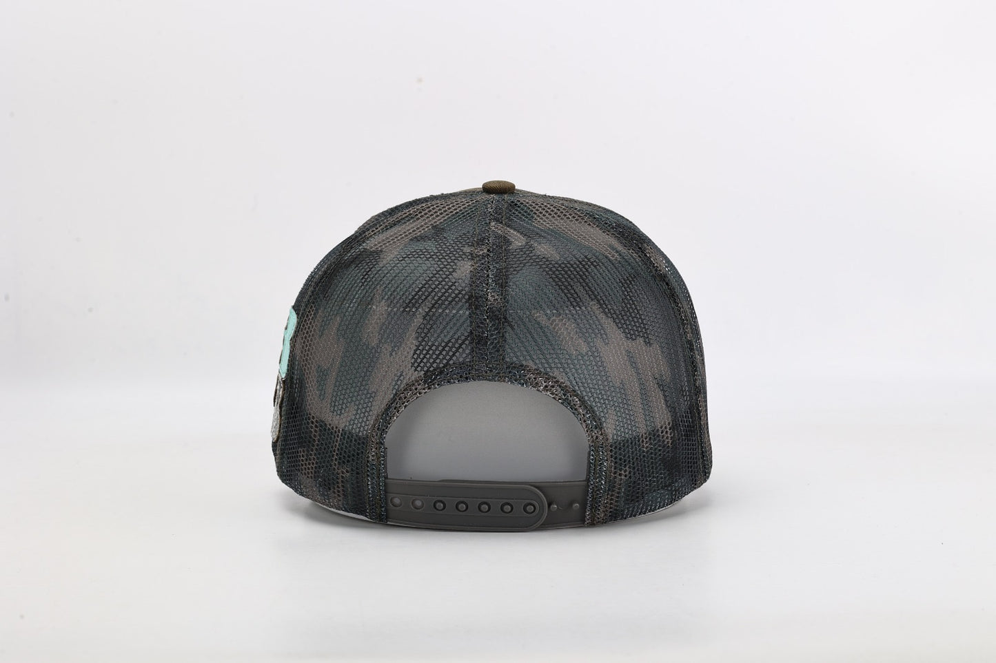 TRUCKER HAT (CAMO)