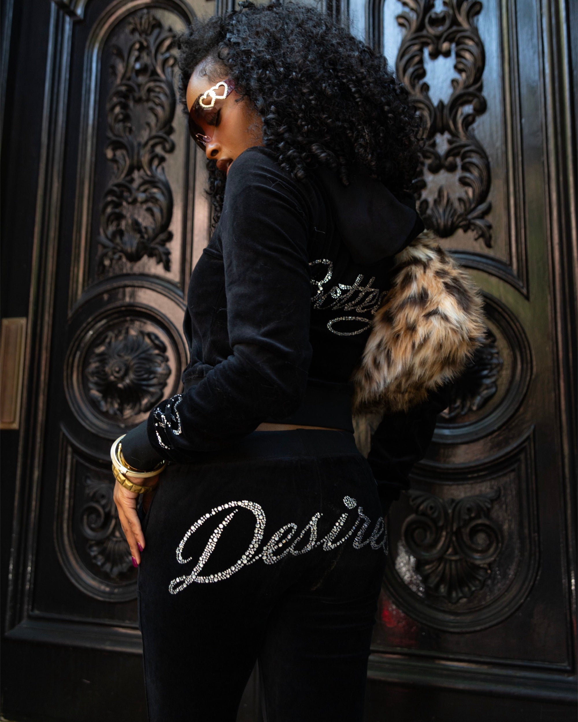 WOMENS VELOUR SWEATPANTS