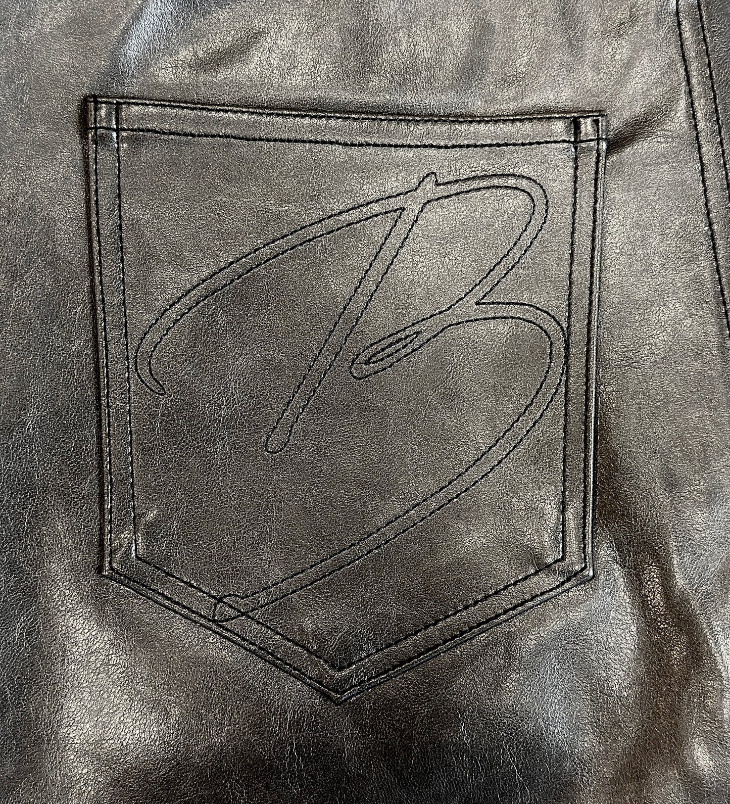 LEATHER SHORTS (GREY)